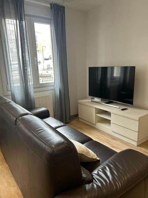 Piso Deluxe Con Balcon Cerca Del Casco Viejo Appartement