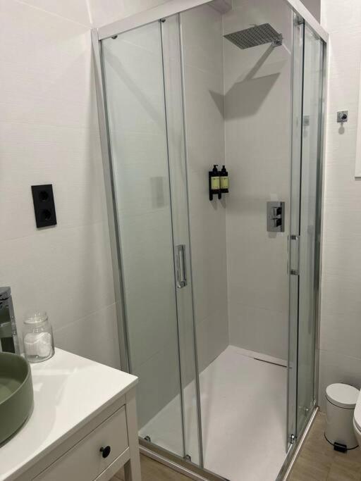 Piso Deluxe Con Balcon Cerca Del Casco Viejo Apartament Bilbao