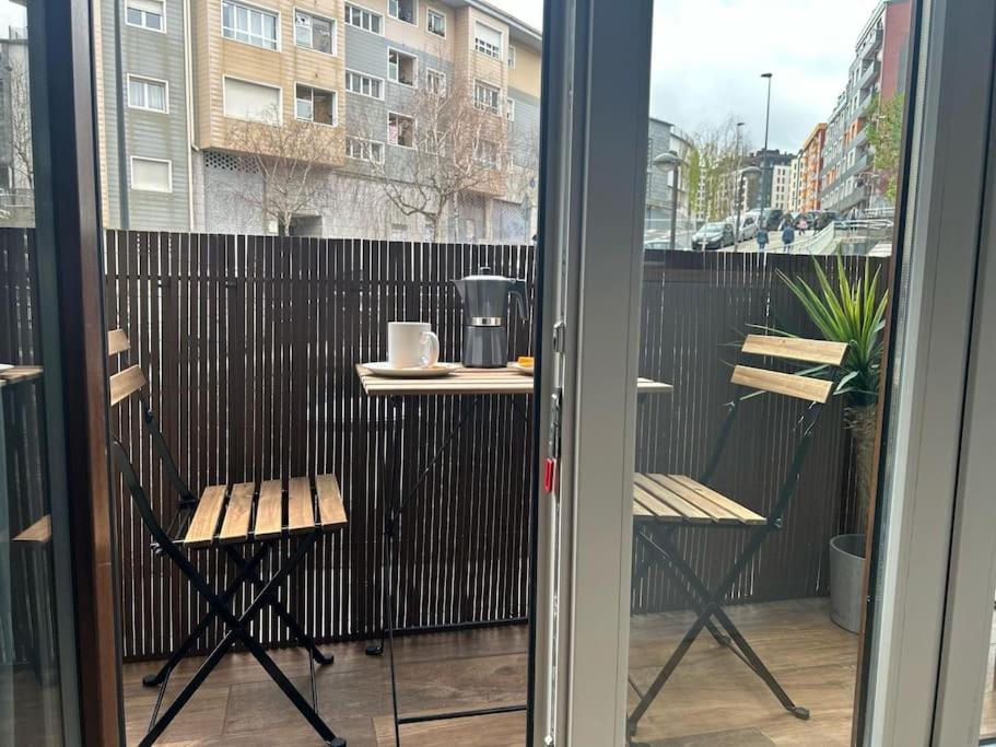 Piso Deluxe Con Balcon Cerca Del Casco Viejo Apartament *